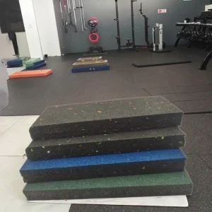 15mm Thick Rubber Gym Mat Tiles and Flooring with Shock Absorption for Garden Use