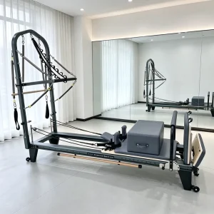 Aluminum Alloy Pilates Reformer with Half Tower for Professional Studio Fitness Training Factory Supply