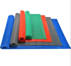 Anti-Slip Corrugated PVC Mesh Floor Mat with Drainage Holes