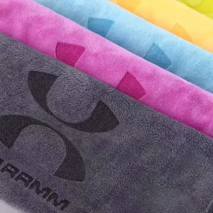 Custom Logo Microfiber Sports Towel, Quick-Dry, Sweat-Absorbent Fitness Yoga Towel for Gym, Factory Supply