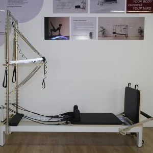 Customizable Pilates Reformer MJD-W41 Aluminium Half Tower Pilates Bed for Global Studio