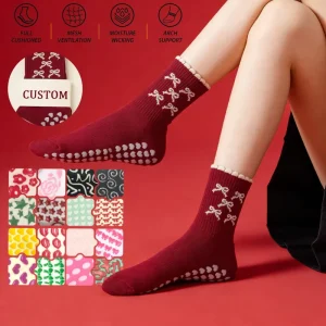 Customized Bow Print Design Logo Women Socks Sports Ballet Grip Anti Slip Yoga Socks Athletic Ruffle Pilates Custom Socks