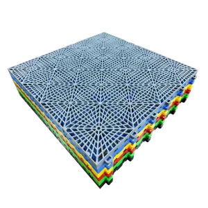 Eco Friendly Plastic Vinyl Flooring Tiles Anti Slip Waterproof Anti Scratch Car Wash Use 5 Year Warranty Interlocking Modern