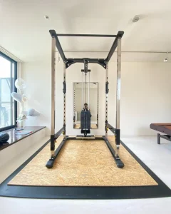 Factory Direct Multifunctional Squat Rack Heavy Load Capacity Home Use Commercial Gym Strength Training All-in-One