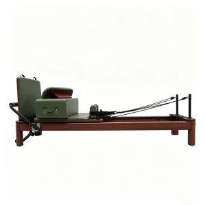 Factory Supply Aluminum Alloy Pilates Reformer with Walnut Finish