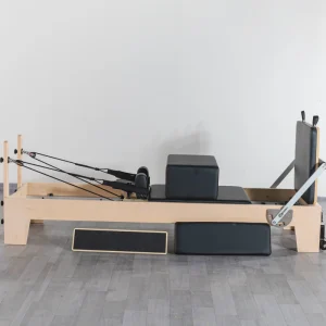 Factory Supply Professional Use Wood Pilates Reformer for Improving Posture