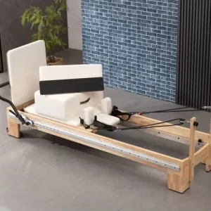 Full Side Rail Sliding Solid Oak Wood Pilates Reformer Machine