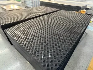Heavy-Duty HDPE Ground Protection Mud Mats for Construction