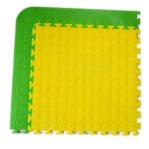 Heavy Duty PVC Garage Floor for Industrial Areas CE Dot Anti Slip Pattern High Load Bearing