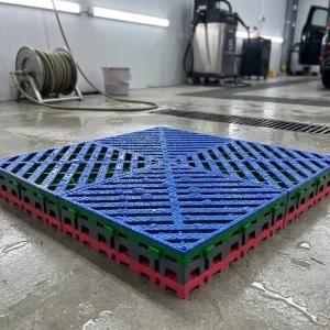 Interlocking PP Garage Floor Tiles Anti-Slip Plastic Car Wash Flooring Mats