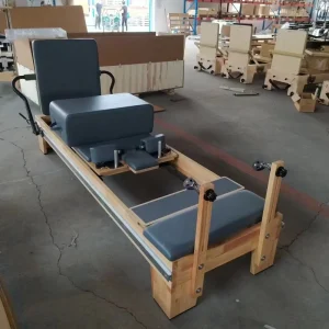 Manufacturer Supply Pilates Reformer Board with Resistance Bands for Core Training