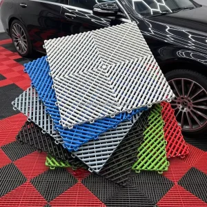 Modern Anti Slip PP Interlocking Eco Friendly Waterproof Floor Tiles Free Sample Available Modular Garage Flooring Drain Grate