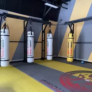 Movable Single-Arm Boxing Punching Bag Hanger Wall Bracket with Pulley