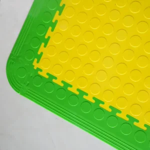 Multicolor CE Dot-Pattern Anti-Slip Oil-Resistant Heavy-Duty PVC Garage Flooring