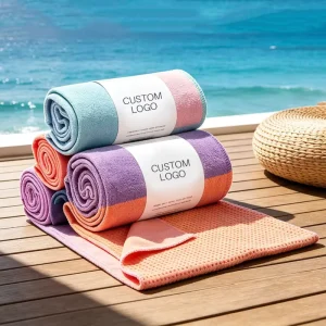 Non-Slip Sweat-Absorbent Microfibre Yoga Mat Towel with Silicone Grip