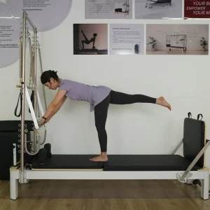 Space-Saving Pilates Reformer MJD-W41 Aluminium Frame Half Tower Training Bed for Small Studio