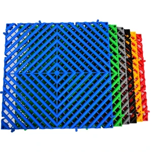 Strong Plastic Anti Slip Vinyl Flooring Interlocking Vented Modern Garage Floor Tiles 40x40cm Waterproof Fireproof