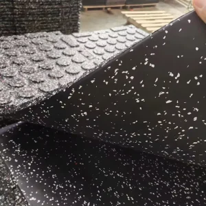 Thick Gym Rubber Floor Mat Shock-Absorbing Elastic Tiles and Rolls Fireproof Gym Flooring for Garden Use
