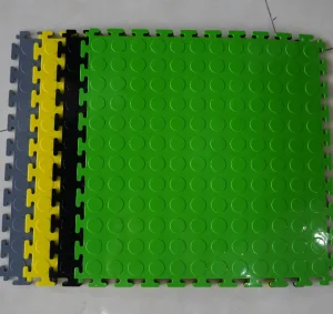 Waterproof Dot Anti Slip Pattern High Load Bearing Heavy Duty Modular PVC Garage Floor
