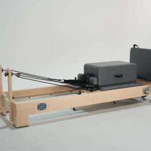 White Maple Wood Adjustable Pilates Reformer Machine with 5 German Tension Springs for Home Studio